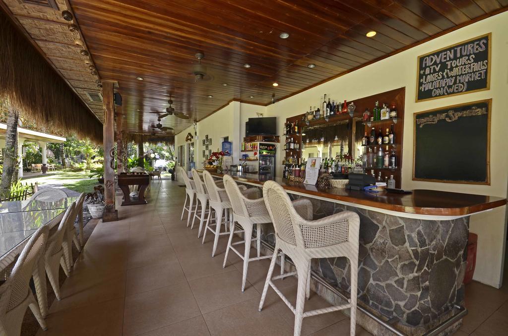 Mike'S Dauin Dive Resort Exterior photo